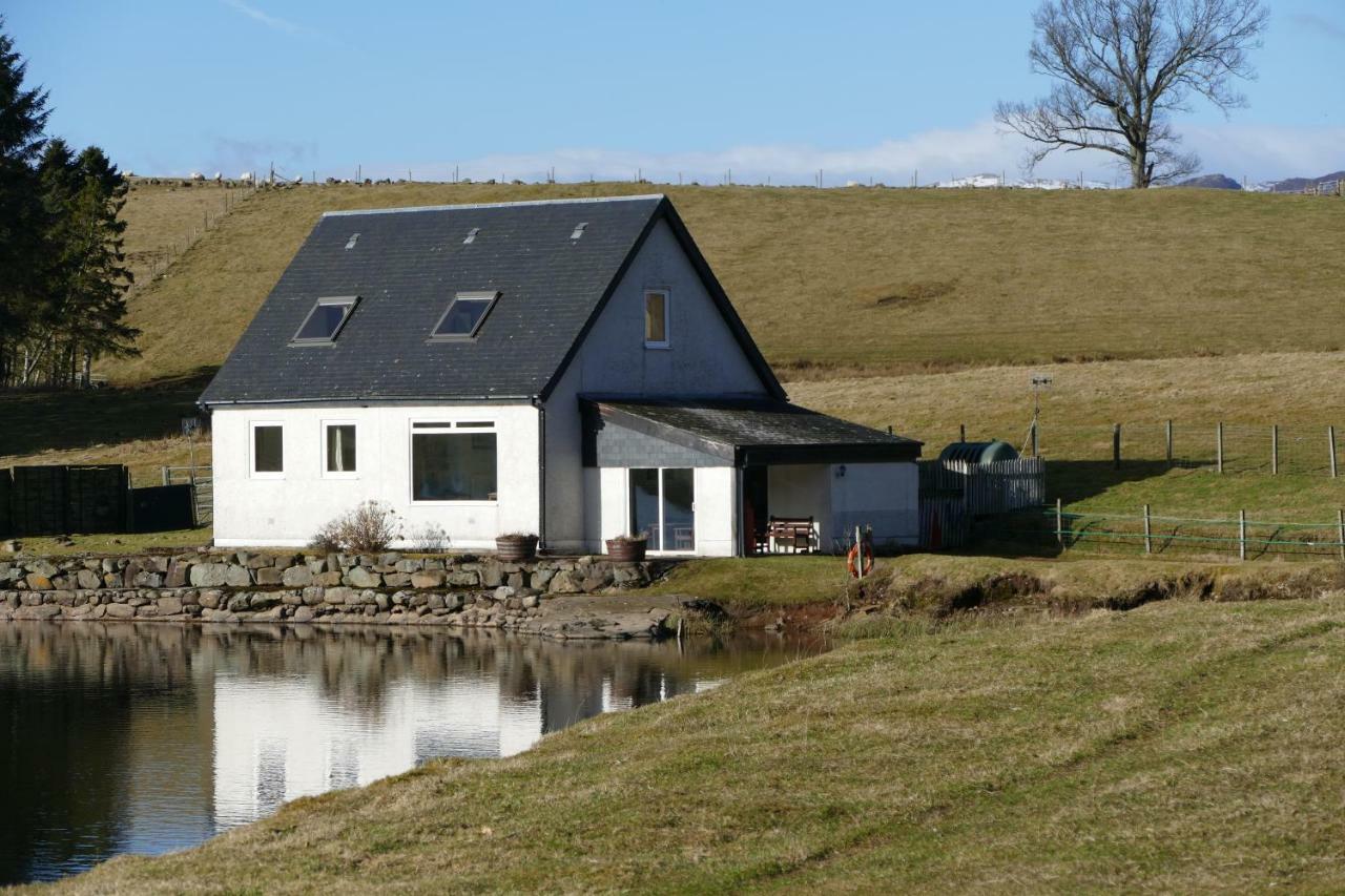 Wallace Lodge Crieff Eksteriør billede